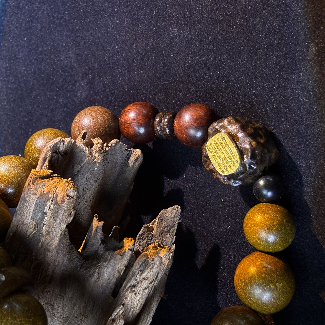 ZenGems Herbal Harmony Sandalwood Crystal Bracelet